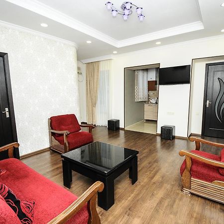 Elegant Modern Apartment Τυφλίδα Εξωτερικό φωτογραφία