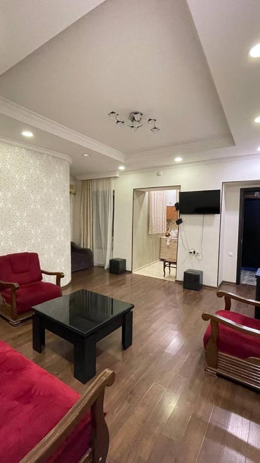 Elegant Modern Apartment Τυφλίδα Εξωτερικό φωτογραφία