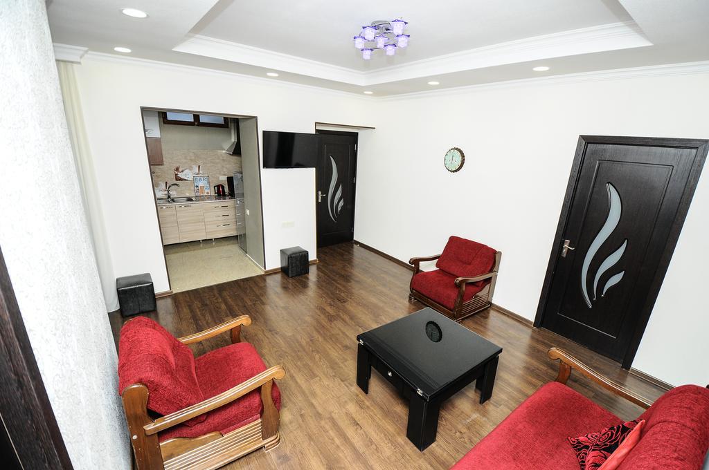 Elegant Modern Apartment Τυφλίδα Εξωτερικό φωτογραφία